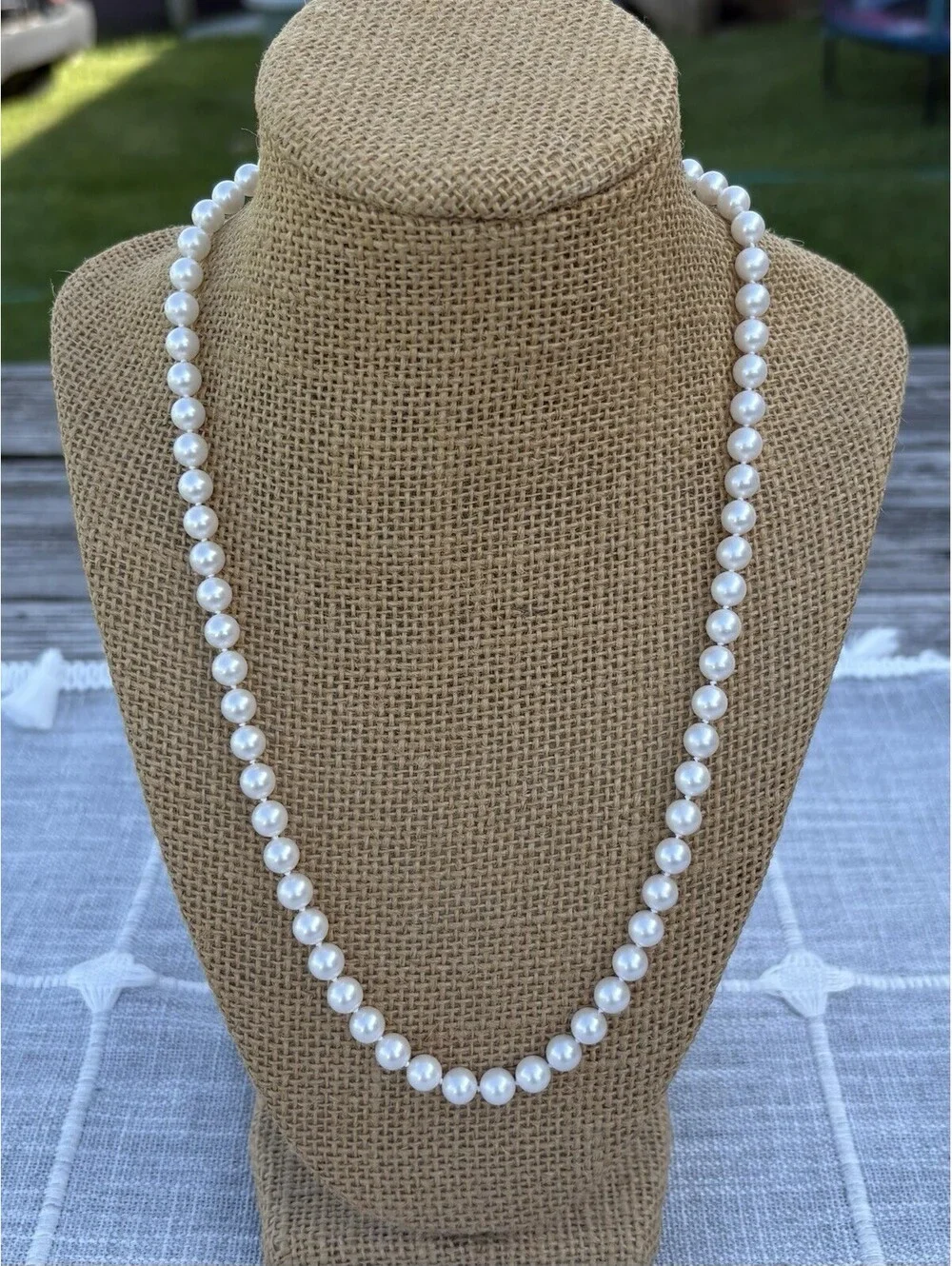 14K Gold Clasp FIC Fresh Water Pearl Necklace Knotted Strand Classic White